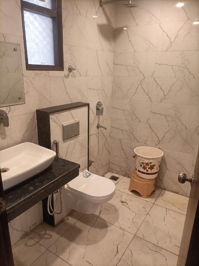 Family Hotel Tark Near Igi Airport Delhi New Delhi Extérieur photo