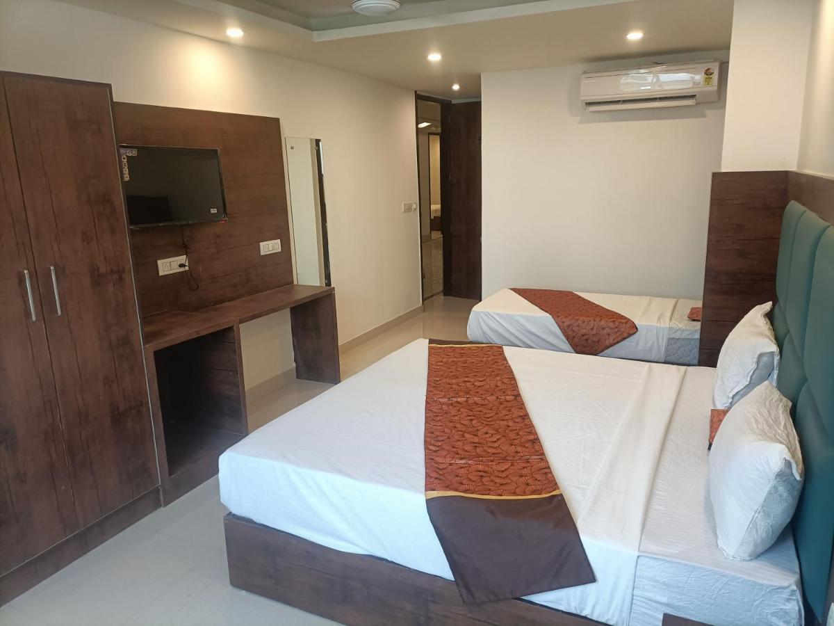 Family Hotel Tark Near Igi Airport Delhi New Delhi Extérieur photo